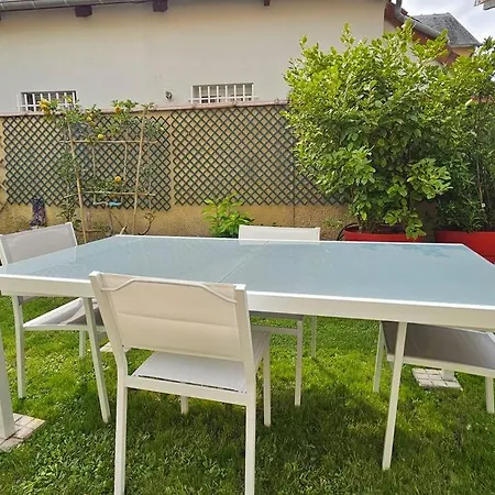 Apartamento Beau Avec Jardin.