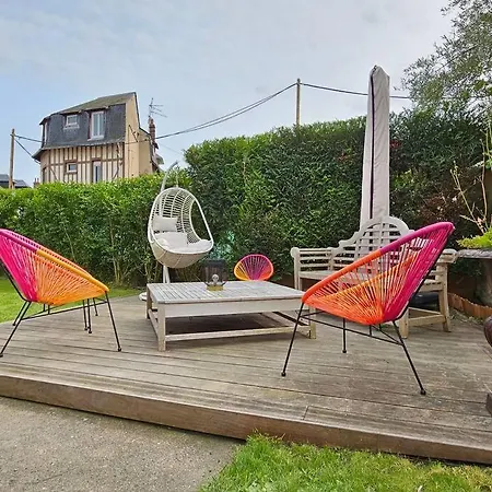 Beau Avec Jardin. *